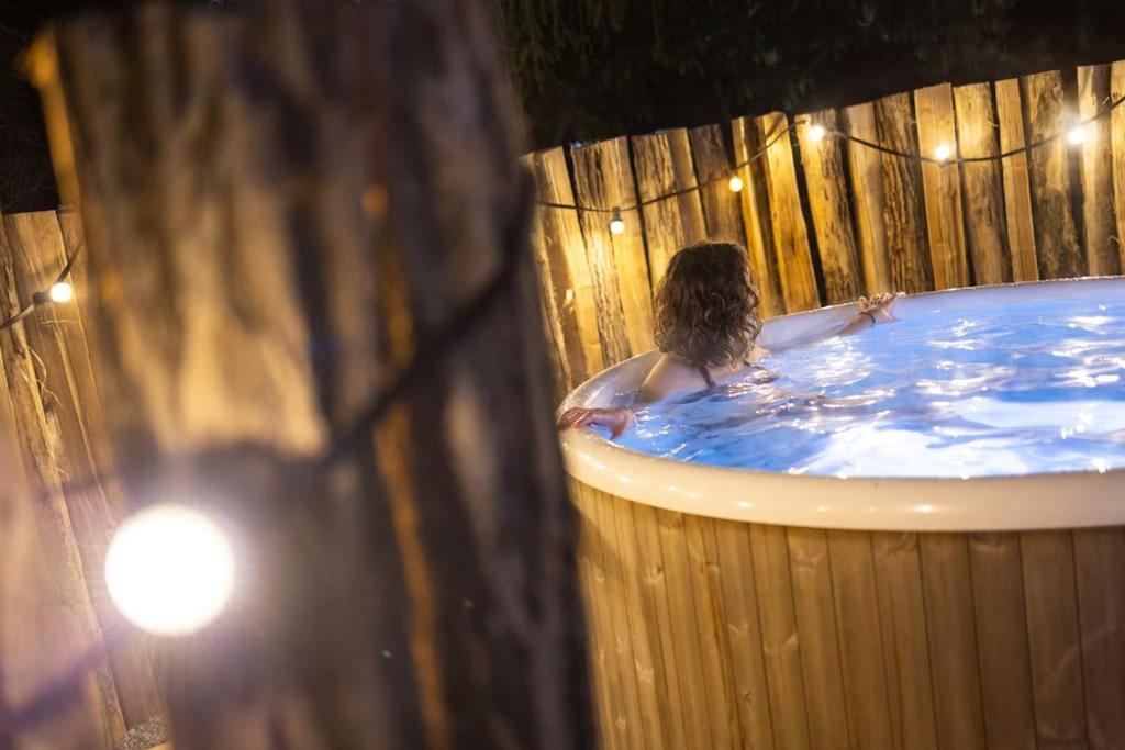 Le Puits Jaune - Gite Nature Et Spa Saint-Denis-le-Thiboult Extérieur photo